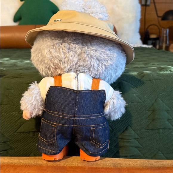 Pop Mart Fall In Wild Labubu - Picture 2 of 4